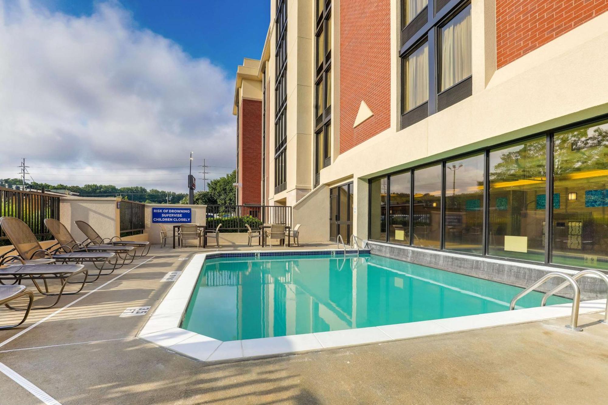 Drury Inn & Suites Atlanta Marietta Bagian luar foto
