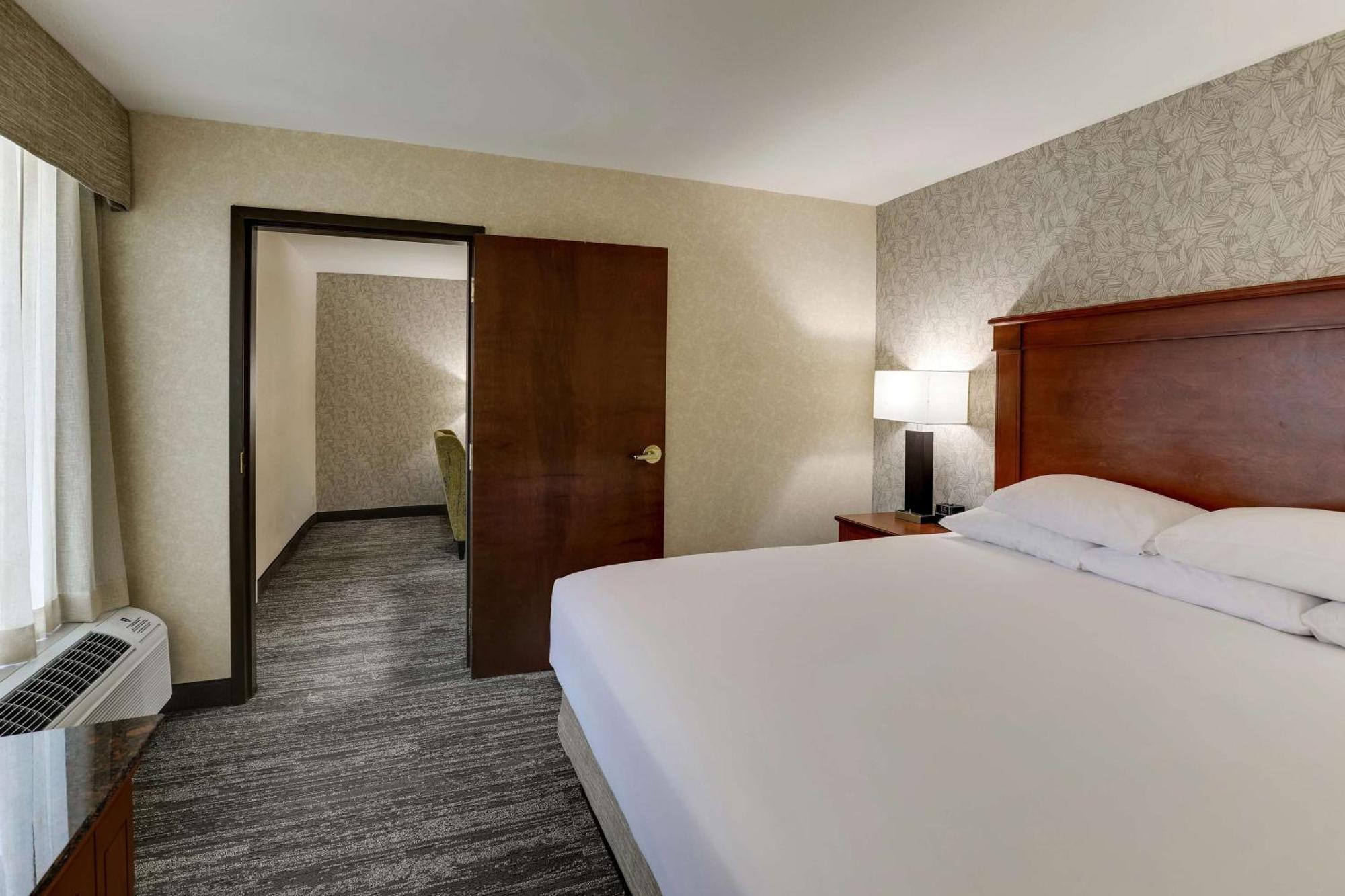 Drury Inn & Suites Atlanta Marietta Bagian luar foto
