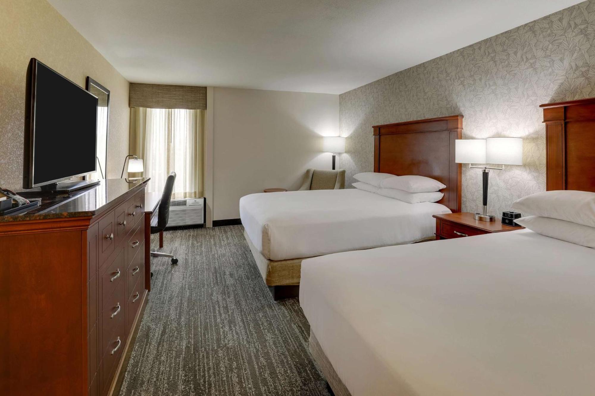 Drury Inn & Suites Atlanta Marietta Bagian luar foto