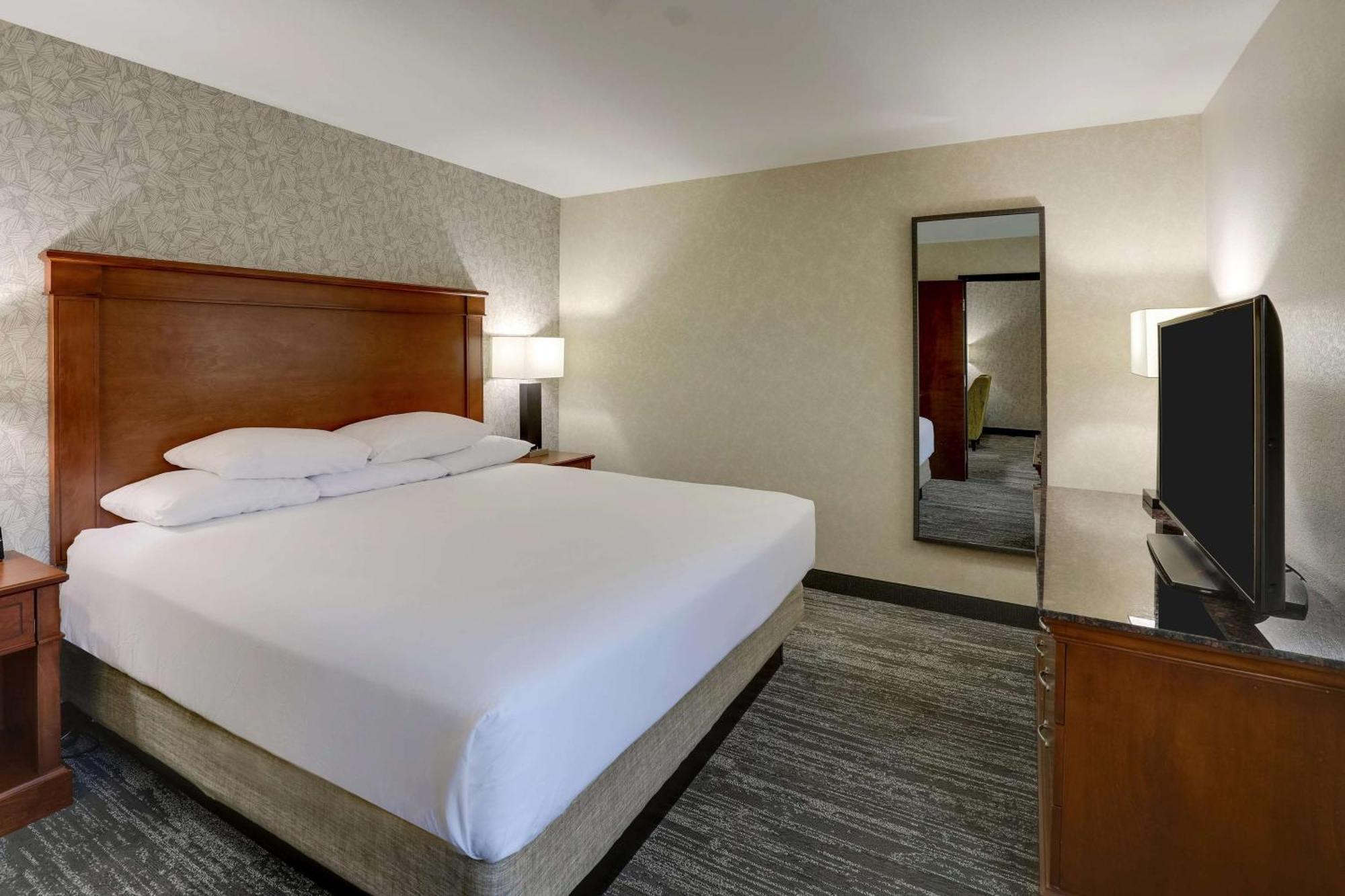 Drury Inn & Suites Atlanta Marietta Bagian luar foto